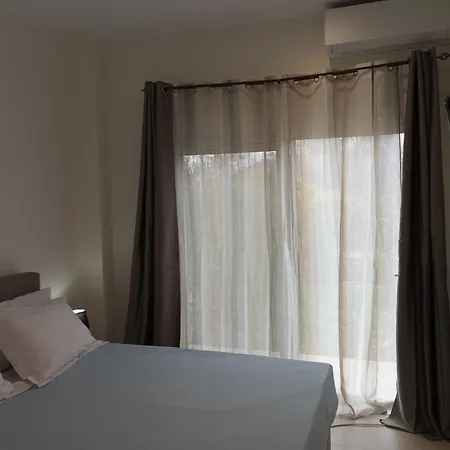 Апартаменти Golden Orb Ханья (Крит)