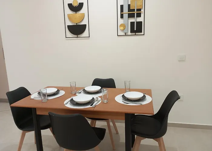 Golden Orb Appartement